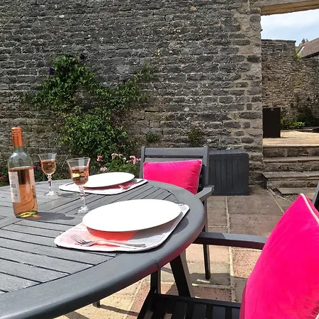 度假居 Poppy's Footprint *